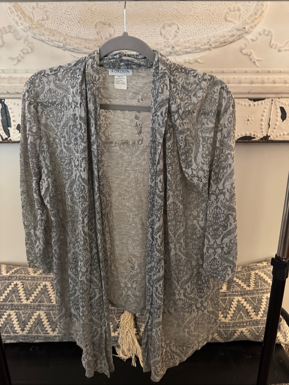Kokoon Gray Patterned Open-Front Women's Blouse